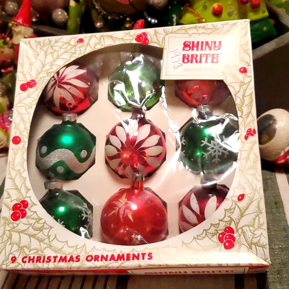 Shiny Brite Christmas ornaments Other - "9"Vintage Shiny Brite Christmas ornaments